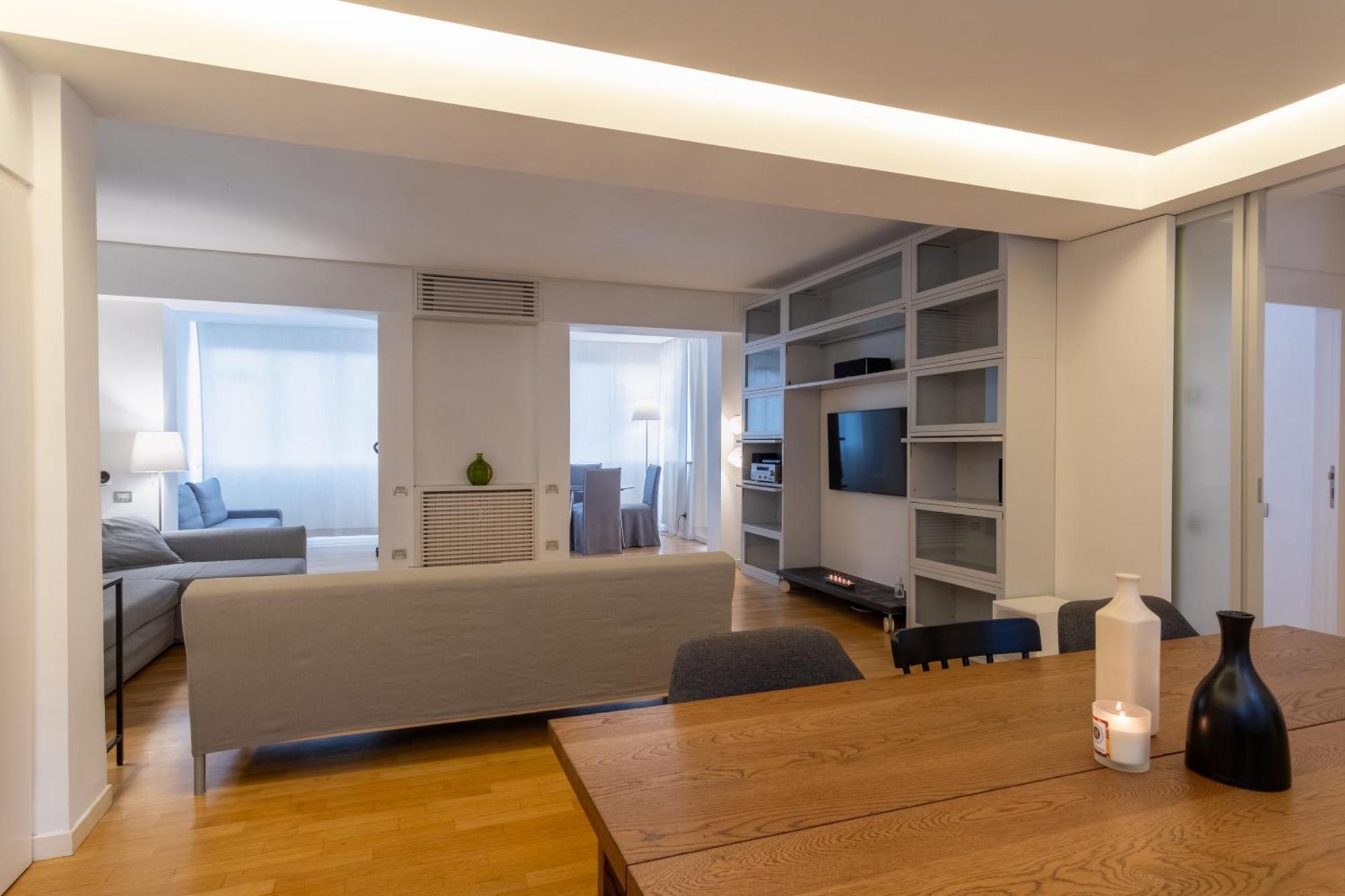 Attic With Terrace And Jacuzzi - Luxury Apartment Roma Eksteriør bilde