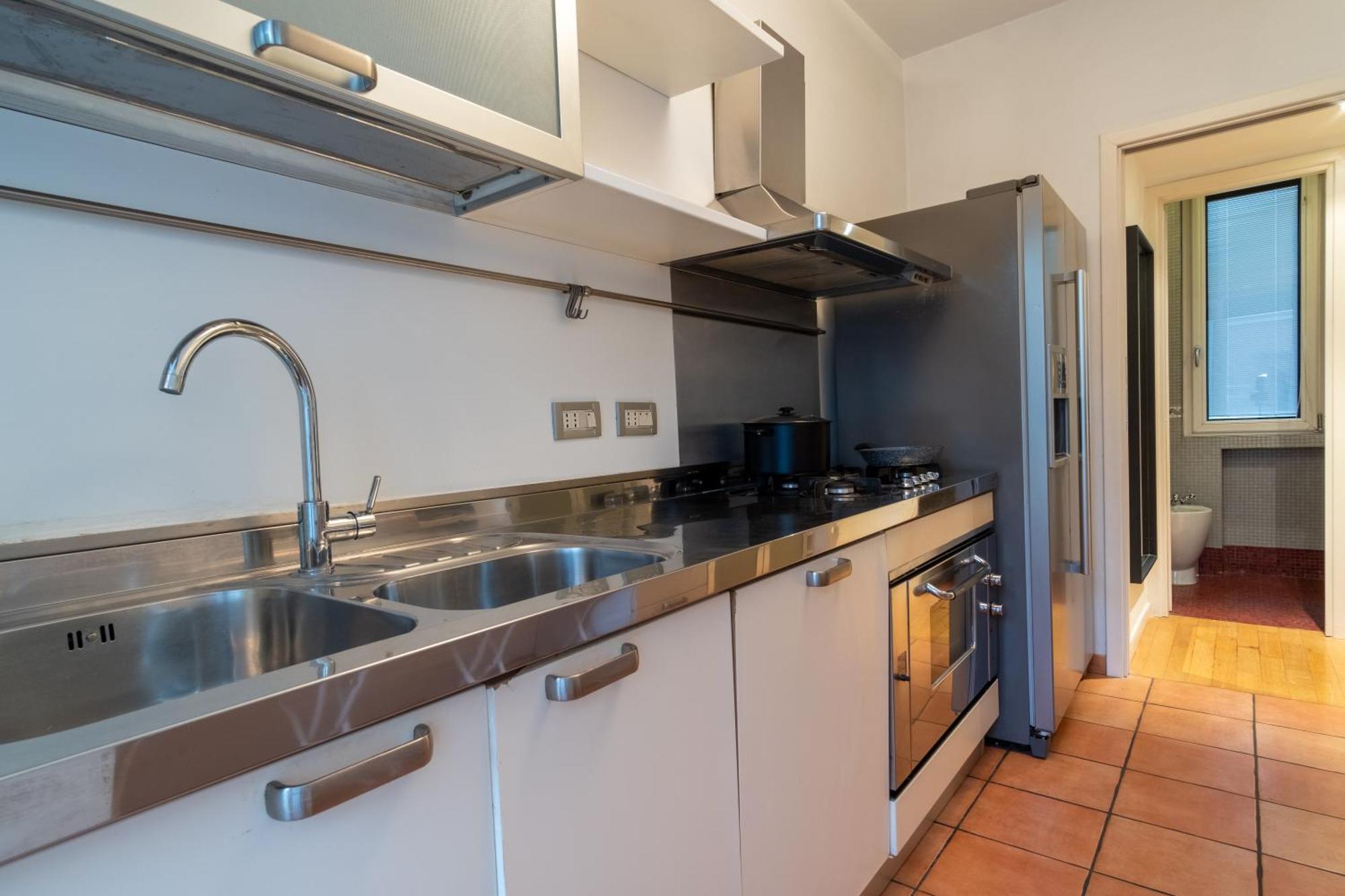 Attic With Terrace And Jacuzzi - Luxury Apartment Roma Eksteriør bilde