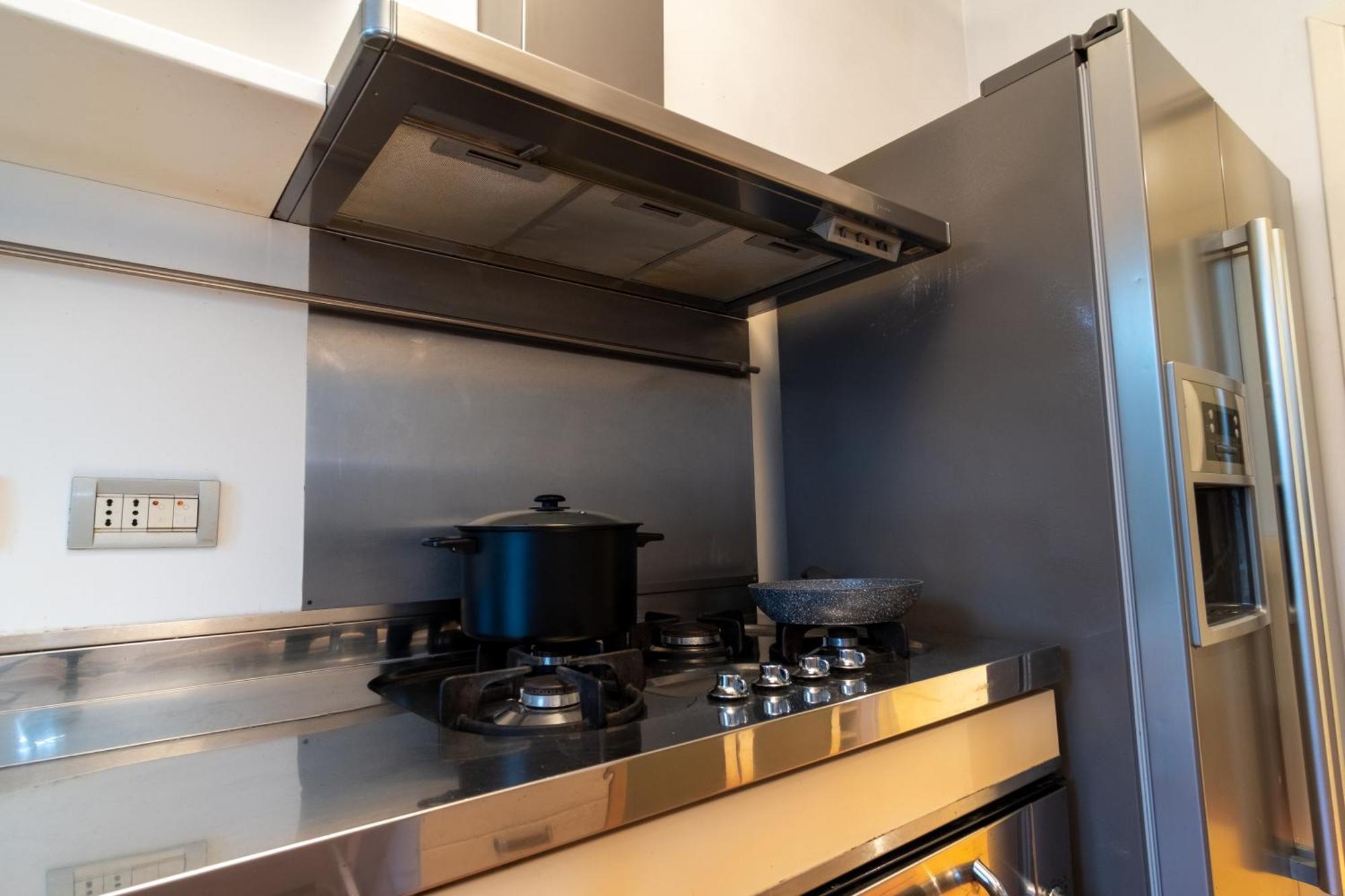 Attic With Terrace And Jacuzzi - Luxury Apartment Roma Eksteriør bilde