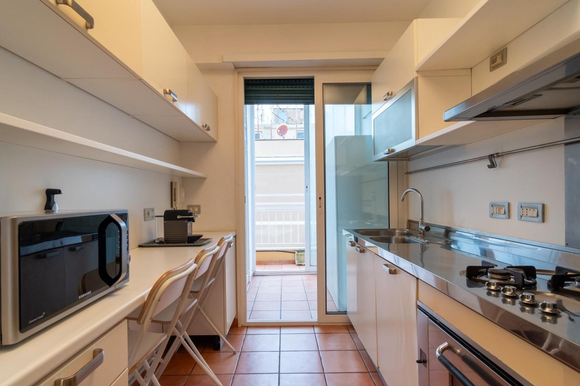 Attic With Terrace And Jacuzzi - Luxury Apartment Roma Eksteriør bilde